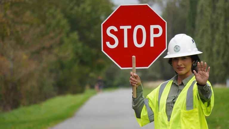 All you Need to know about Traffic Control Person Training Vel illum