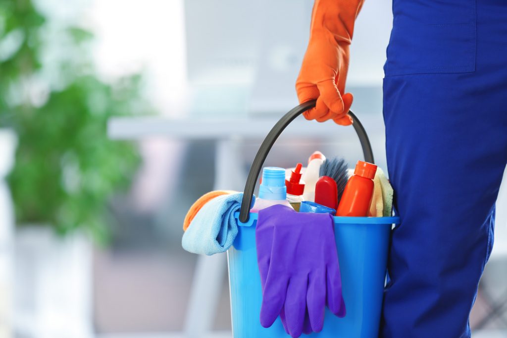 How Much Does It Cost To Hire A Commercial Cleaning Company Vel Illum